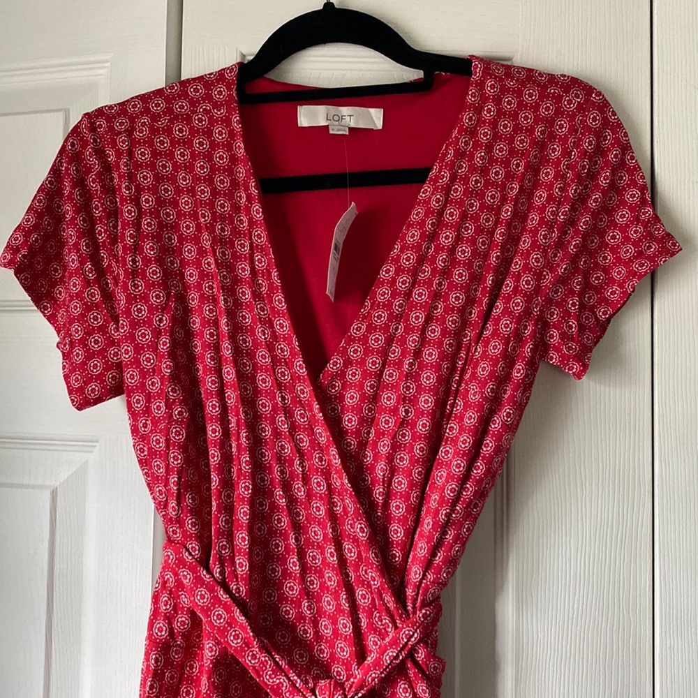 NWT Loft Red Floral Wrap Dress, Size 6